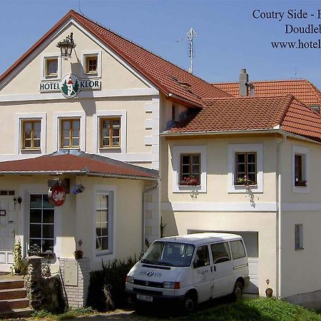Hotel Klor Doudleby Extérieur photo