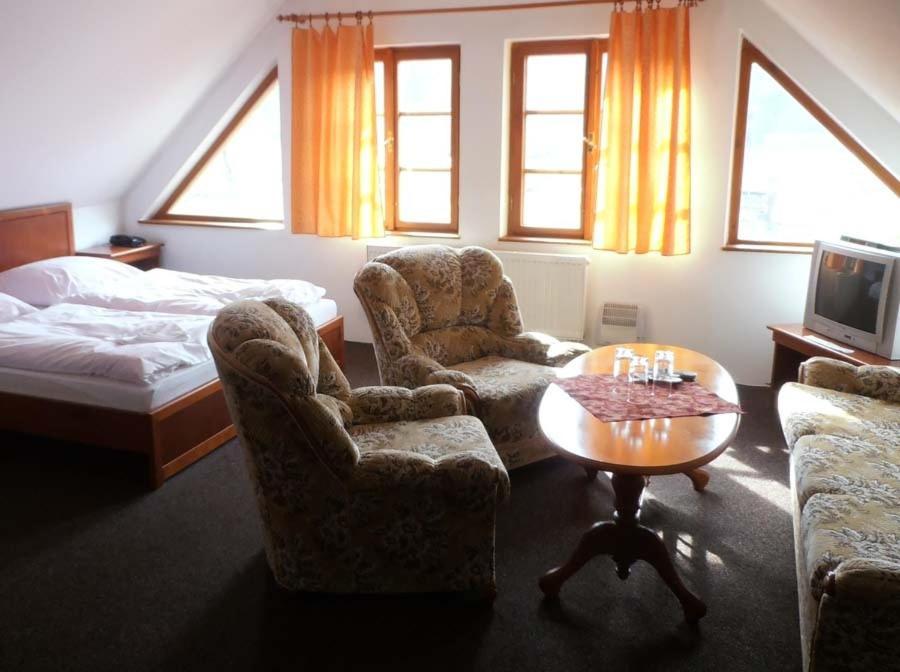 Hotel Klor Doudleby Chambre photo